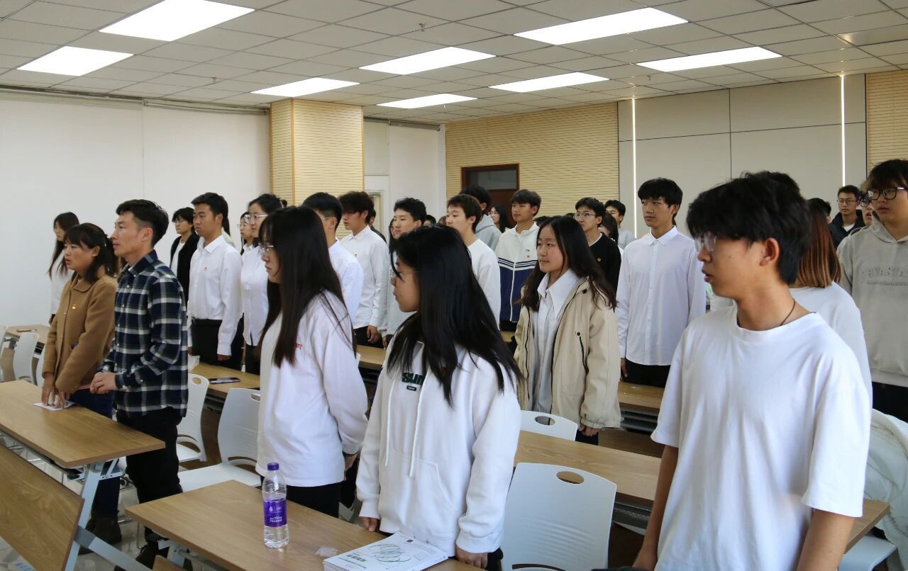 青馬工程 | 計算機與信息技術學院2025年“青年馬克思主義者培養工程”大學生骨干第二期培訓班開班儀式暨第一講順利舉行